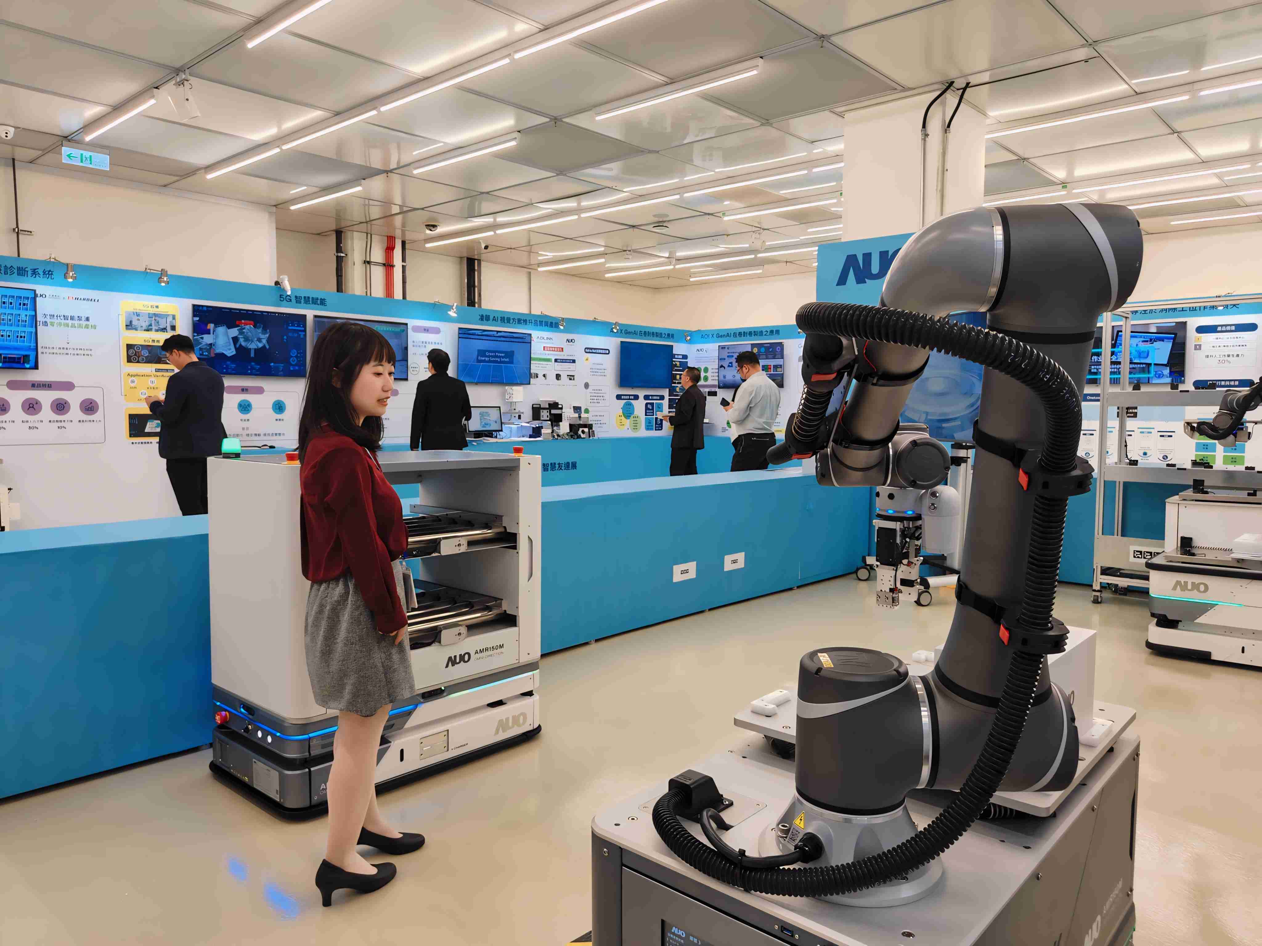 2024智能william威廉中文官网展邀集生态圈伙伴共同参展，，，，从数字应用、、、、净零减碳到能源发展，，，，创造全方位永续商机，，，，携手生态圈伙伴迈向永续未来